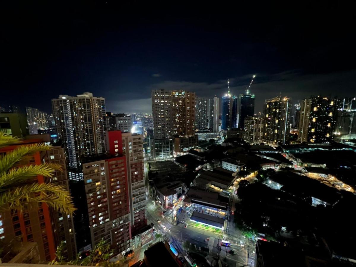 Condo Manila Exterior photo